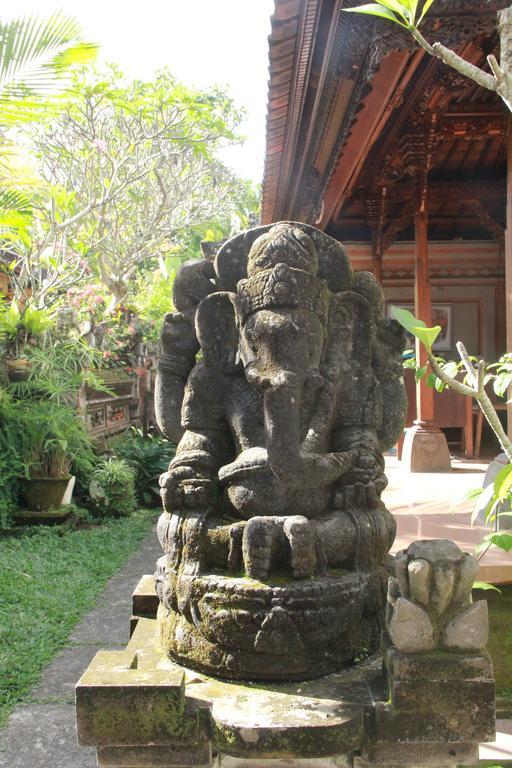Aji Lodge Bungalow Ubud  Ruang foto